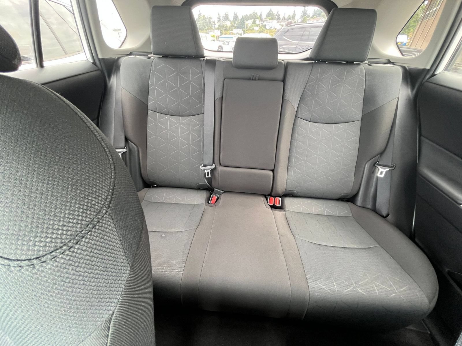 Used 2025 Toyota RAV4 XLE w/ Convenience Package AWD/4WD image 35