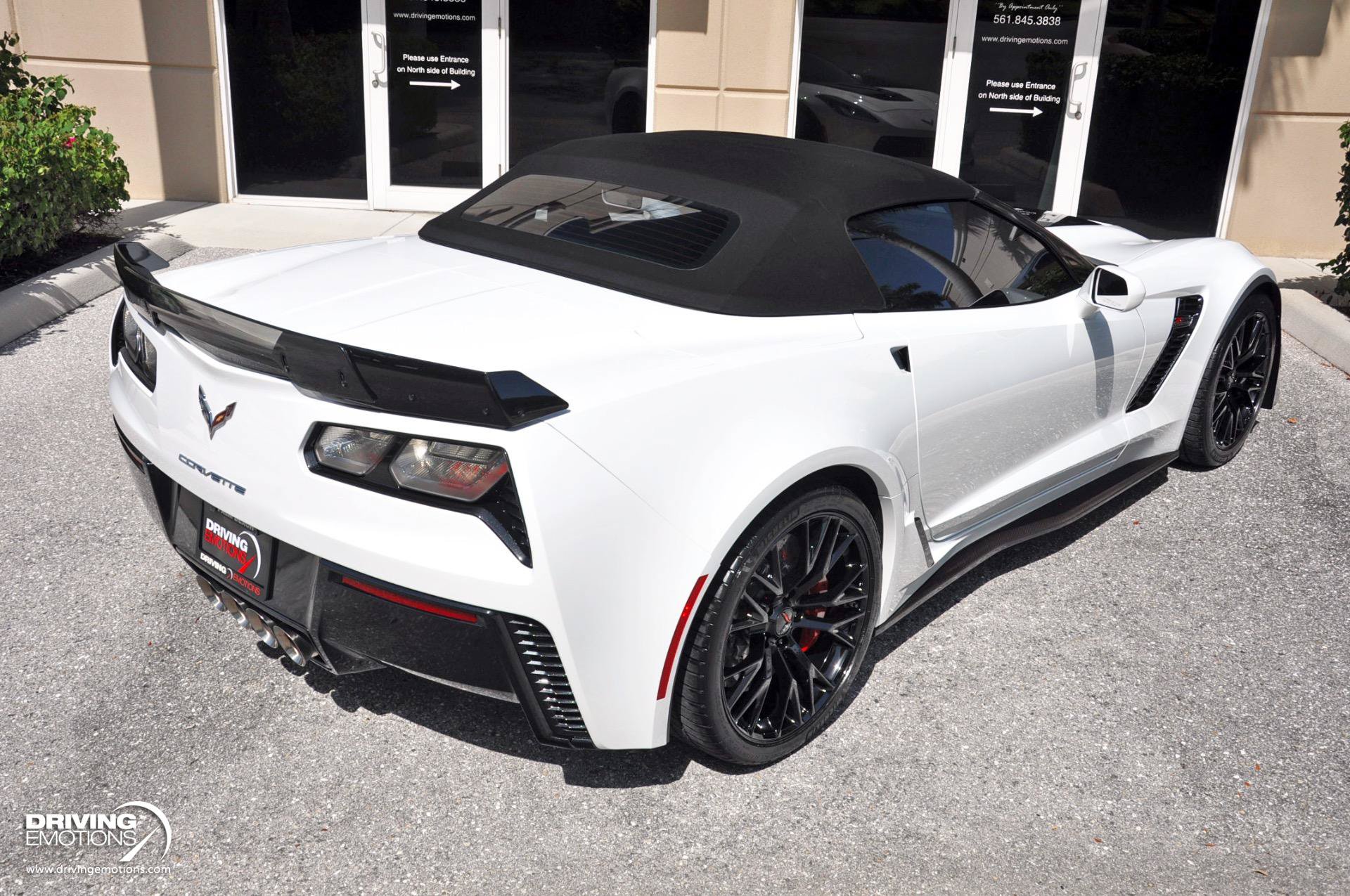 Used 2019 Chevrolet Corvette Z06 RWD image 33