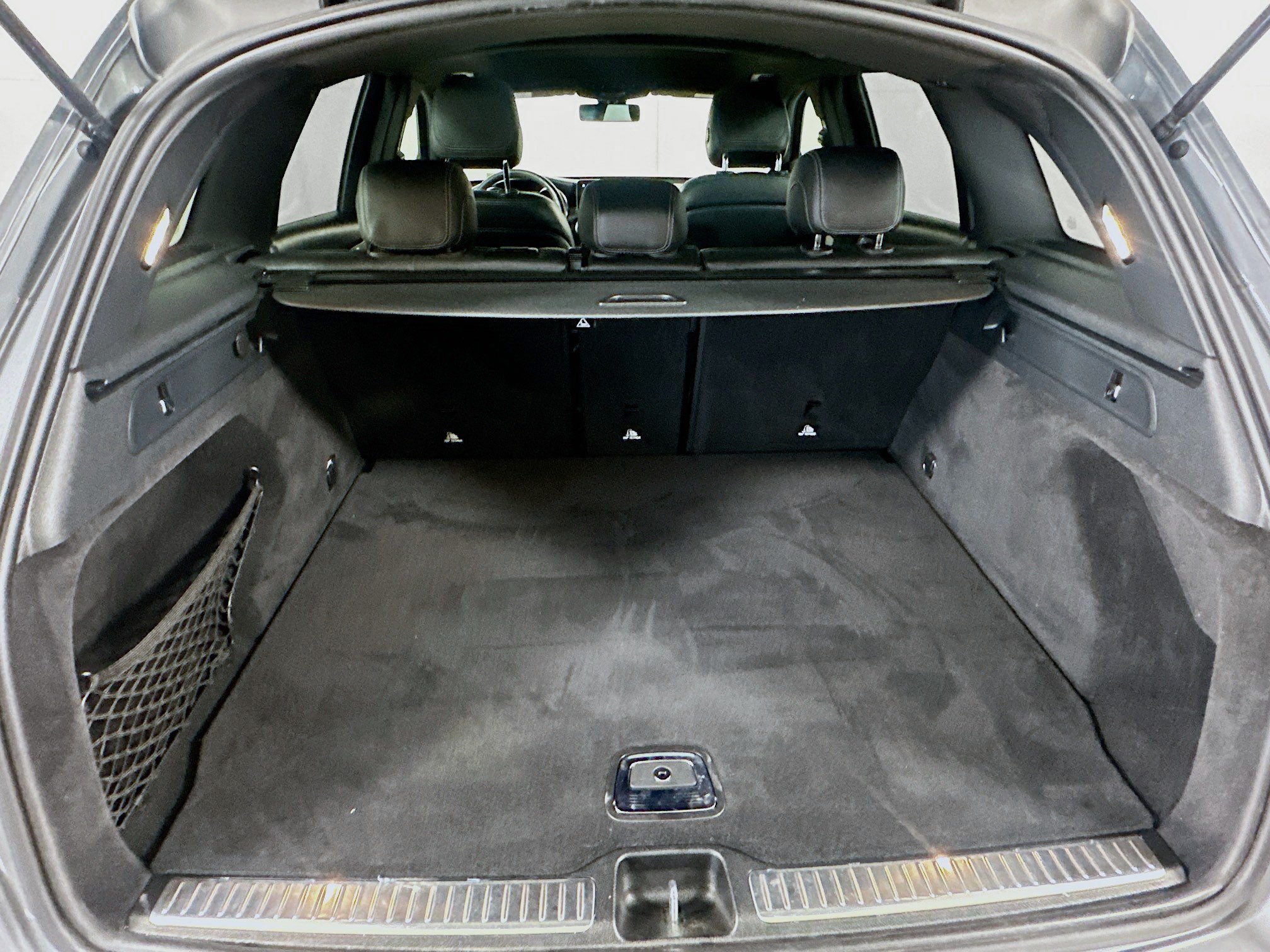 Used 2020 Mercedes-Benz GLC 300 image 28
