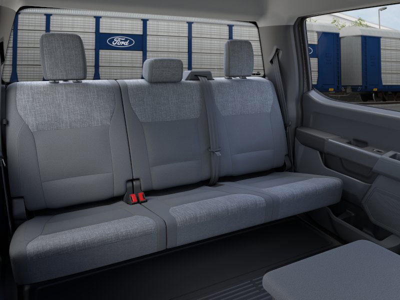 New 2026 Ford F350 XLT w/ FX4 Off-Road Package image 11