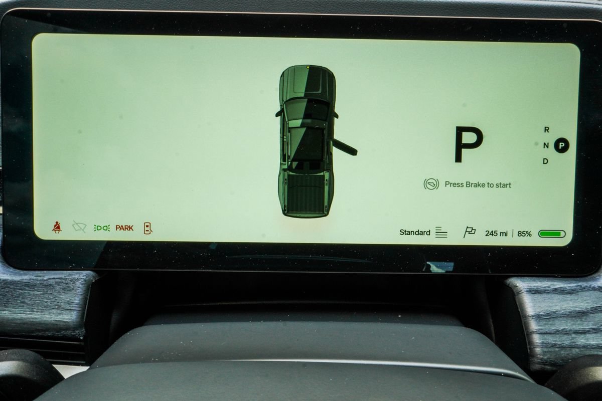 Used 2022 Rivian R1T Adventure AWD/4WD image 26