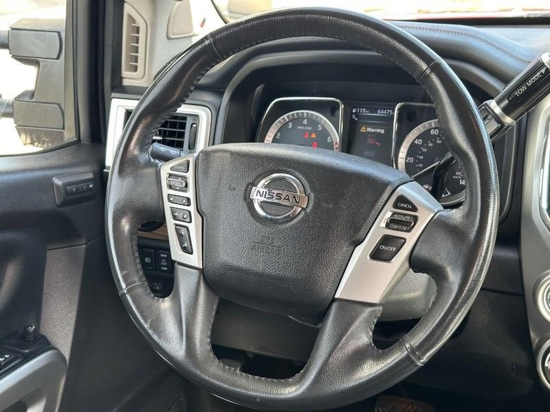 Used 2017 Nissan Titan SL w/ SL Towing Convenience Package AWD/4WD image 14