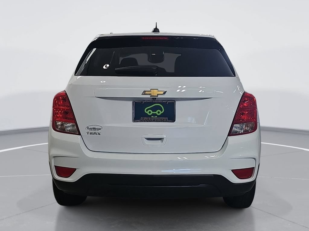 Used 2019 Chevrolet Trax LS w/ Tint and Cruise Package FWD image 5