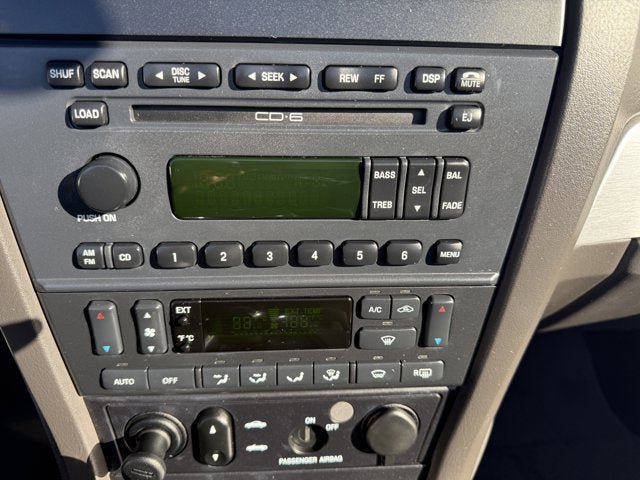 Used 2002 Ford Thunderbird image 16