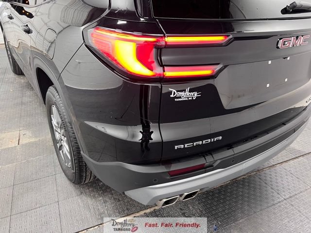 Used 2025 GMC Acadia Elevation FWD image 14