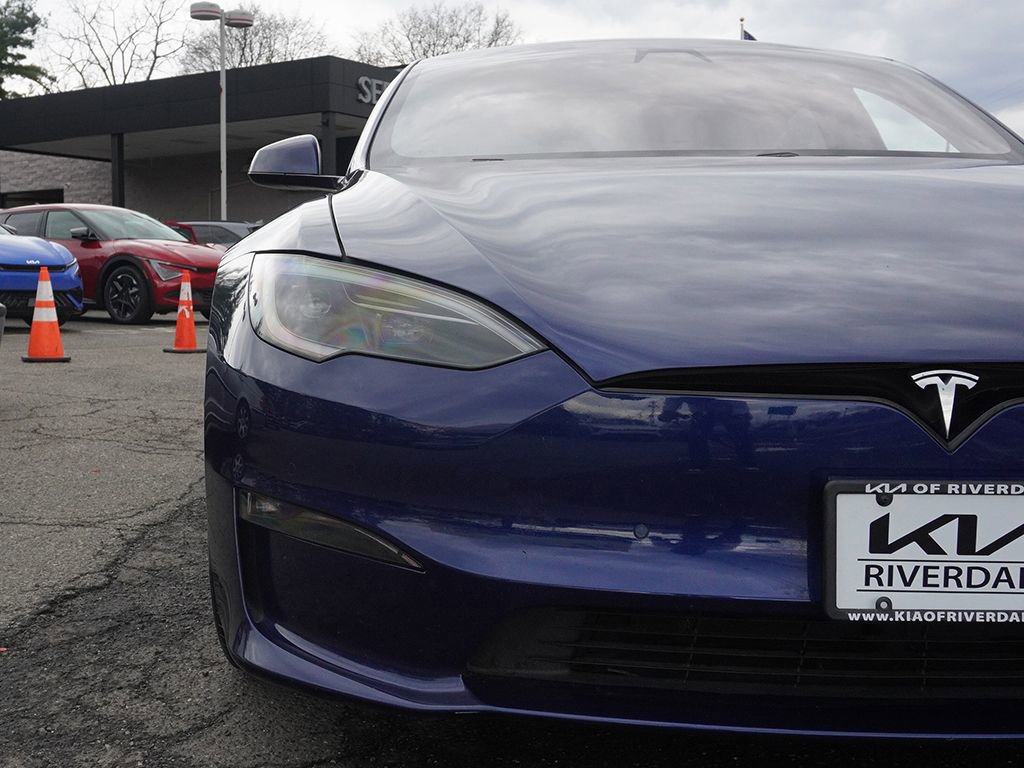 Used 2022 Tesla Model S Plaid image 13