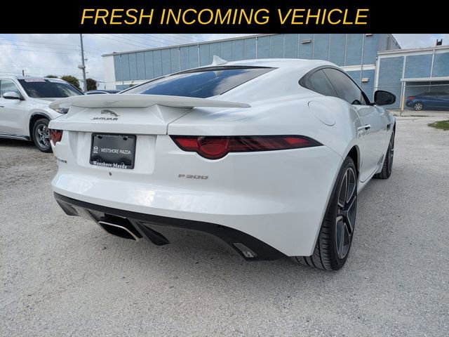 Used 2019 Jaguar F-TYPE Coupe image 3