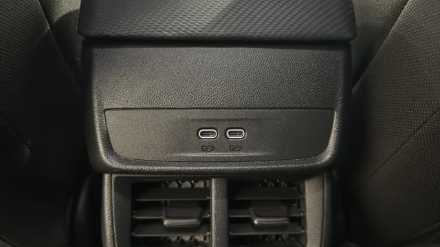 Used 2025 Chevrolet Equinox LT image 22