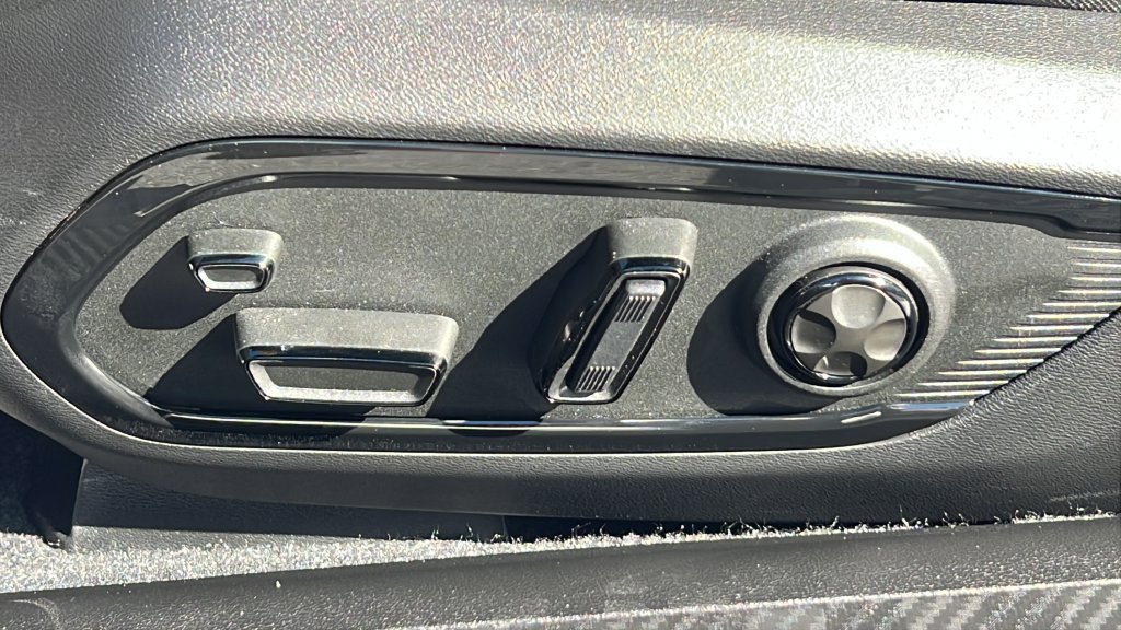 Used 2026 Dodge Charger Scat Pack AWD/4WD image 17