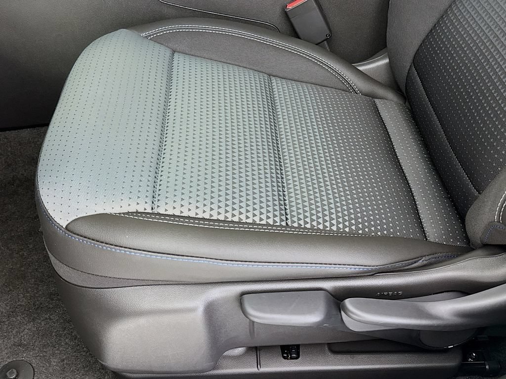 New 2026 Chevrolet Trax LT FWD image 20