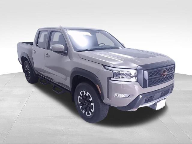 Certified 2023 Nissan Frontier PRO-4X w/ Technology Package AWD/4WD image 3