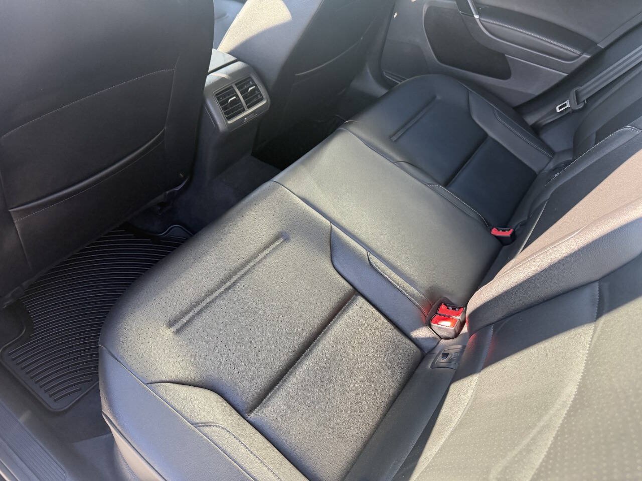 Used 2018 Volkswagen Golf Alltrack SE AWD/4WD image 21