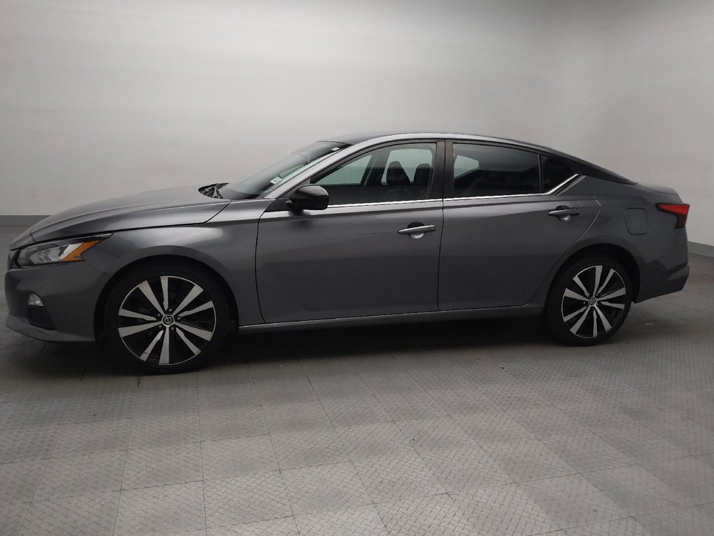 Used 2020 Nissan Altima 2.5 SR AWD/4WD image 2