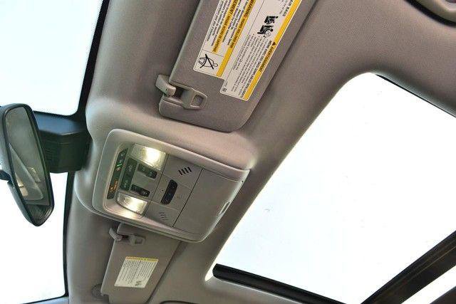 Used 2021 Chevrolet Equinox LT image 22