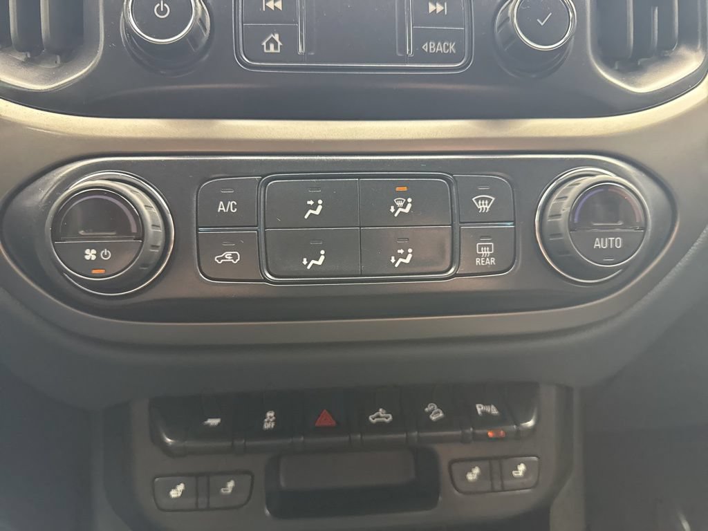 Used 2022 Chevrolet Colorado Z71 AWD/4WD image 20