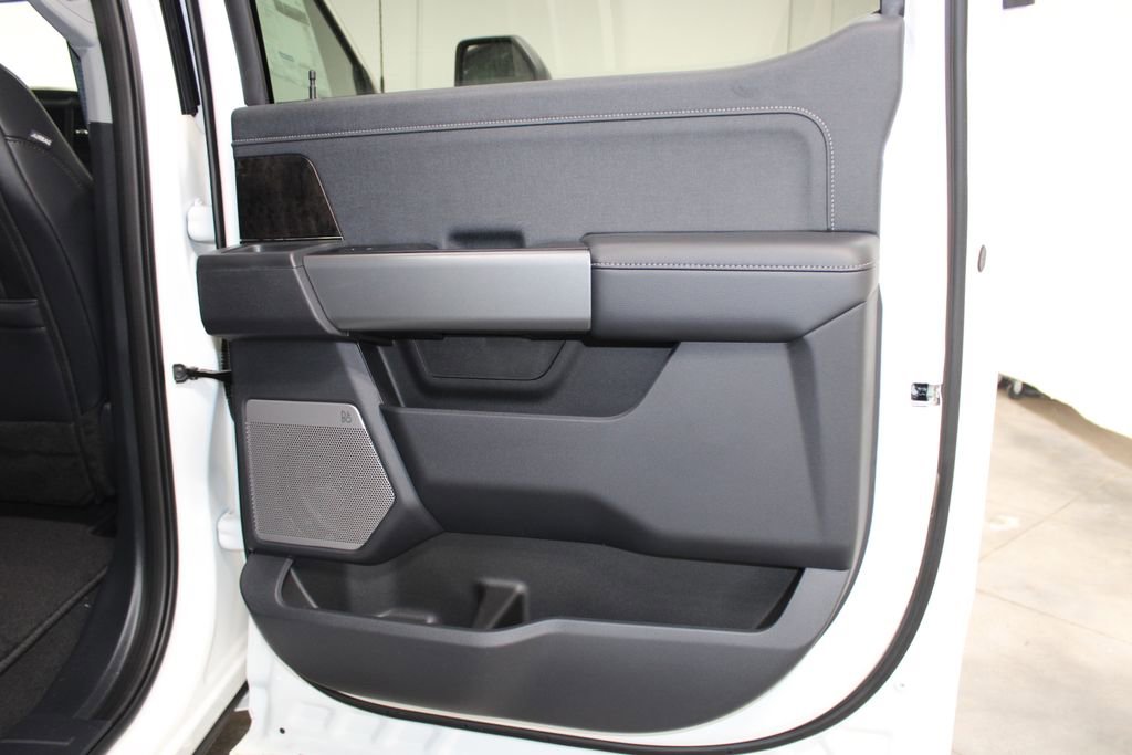 New 2025 Ford F350 Lariat w/ Lariat Ultimate Package image 32
