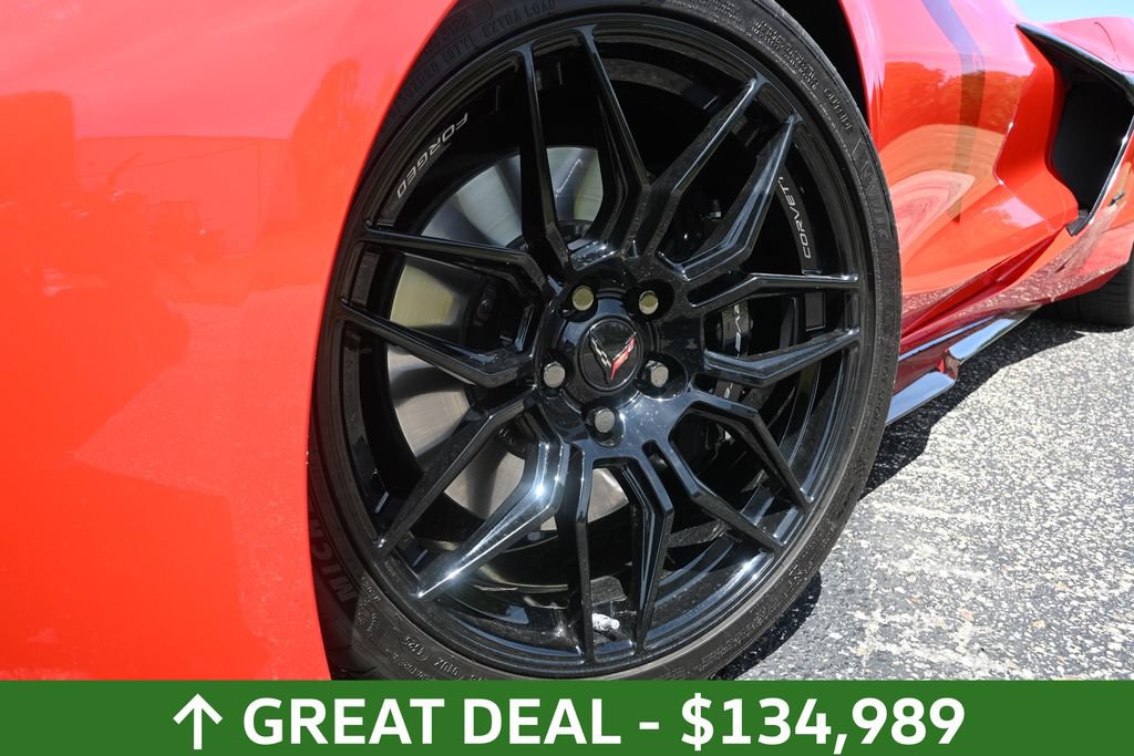 Used 2026 Chevrolet Corvette Z06 w/ Stealth Interior Trim Package RWD image 12