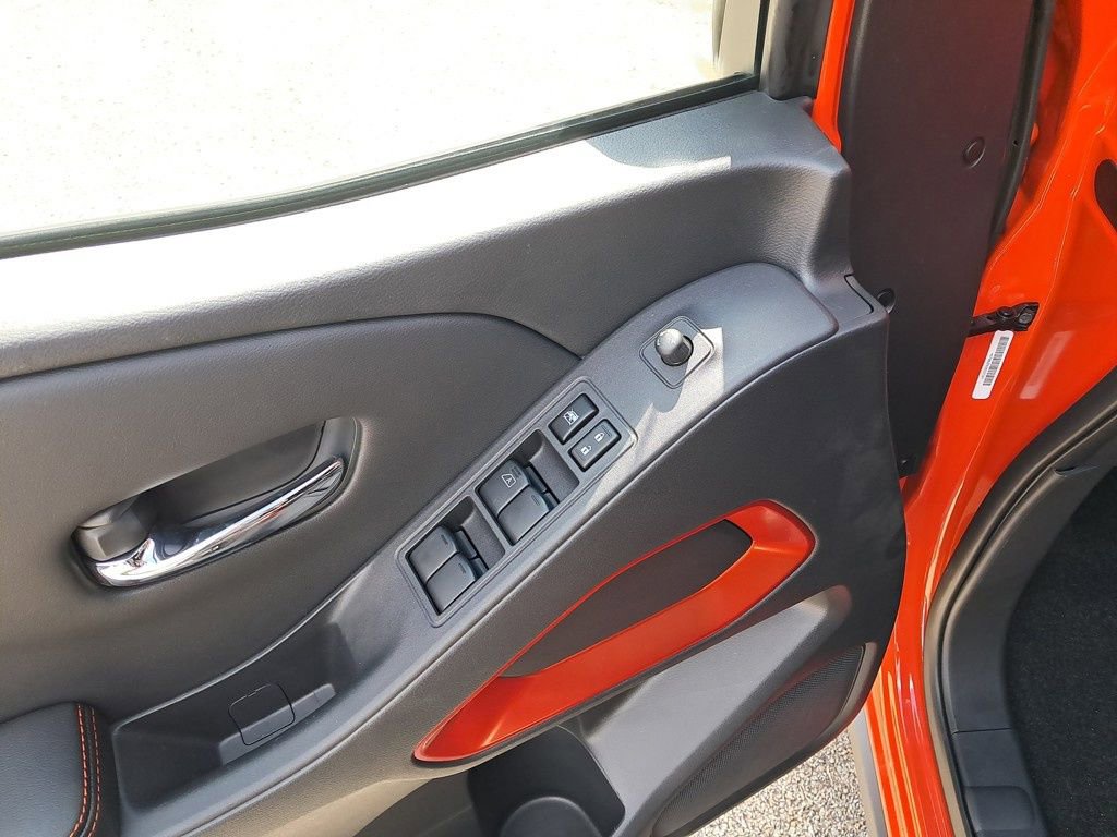 New 2025 Nissan Frontier PRO-4X image 12