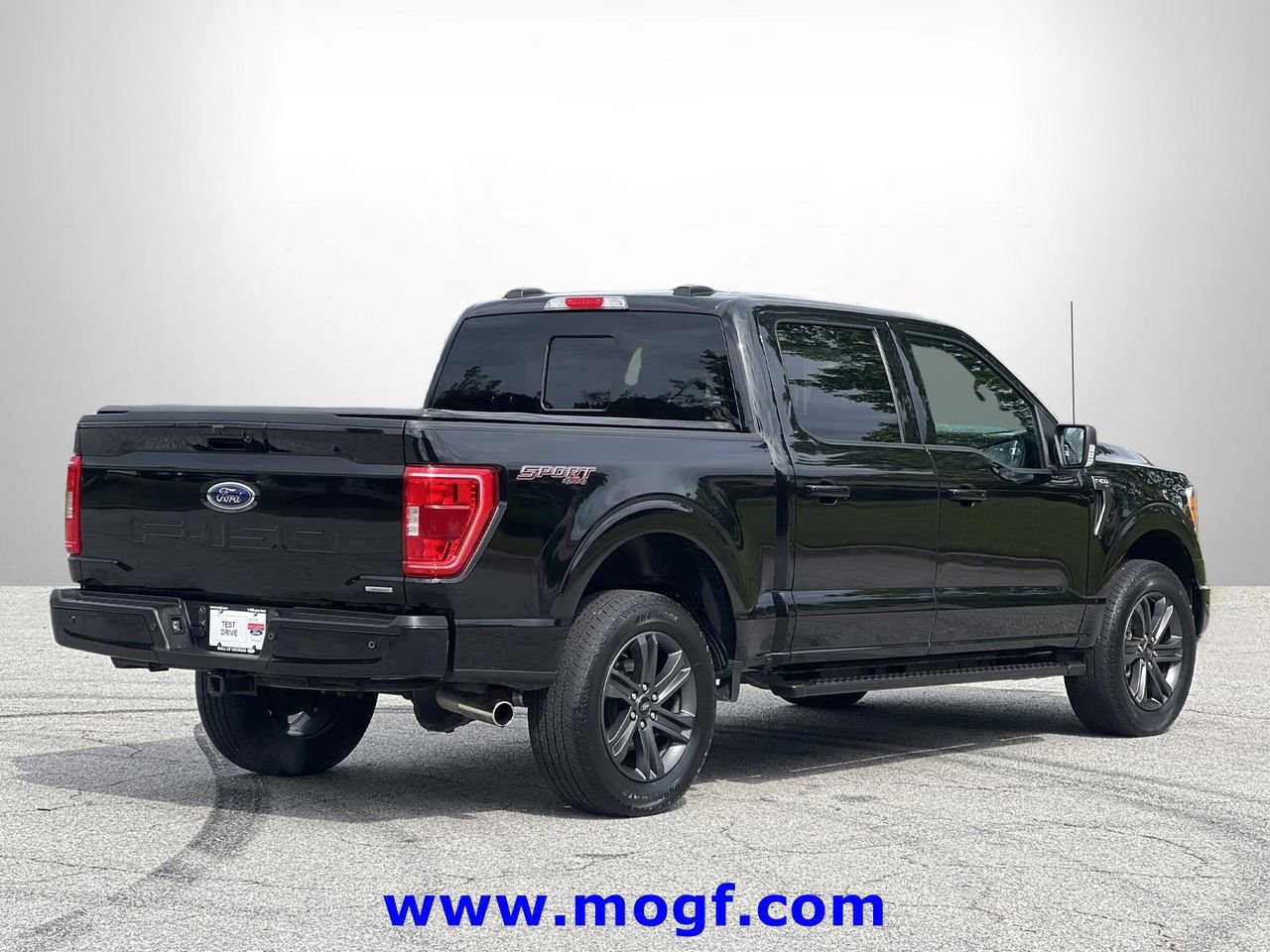 Used 2023 Ford F150 XLT w/ Equipment Group 302A High AWD/4WD image 3