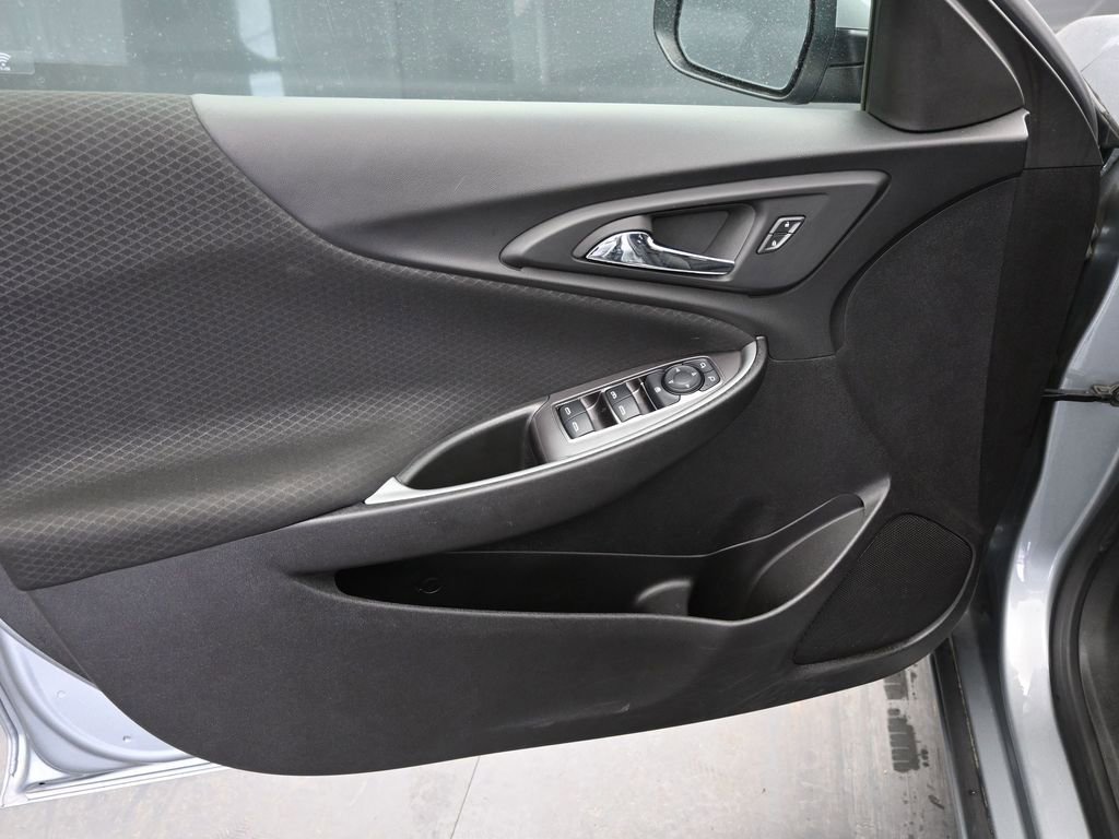 Used 2024 Chevrolet Malibu LT image 18