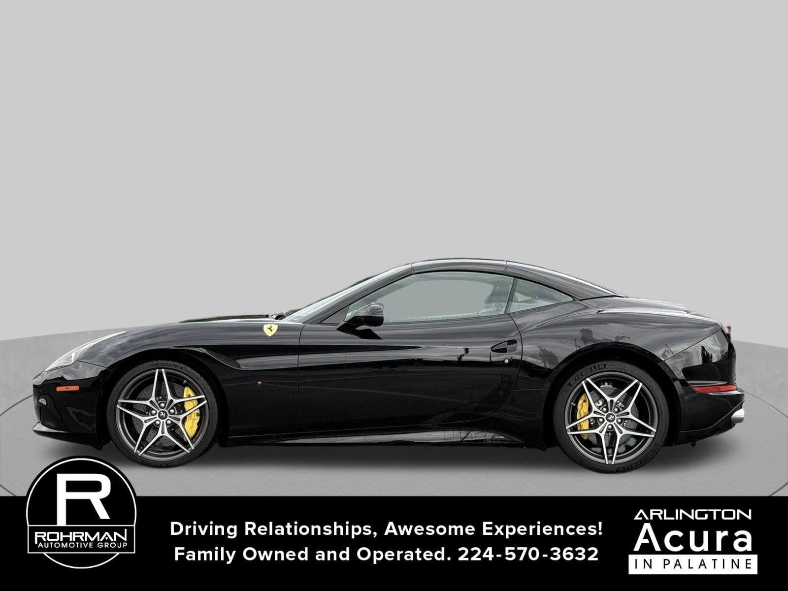 Used 2015 Ferrari California T RWD image 2