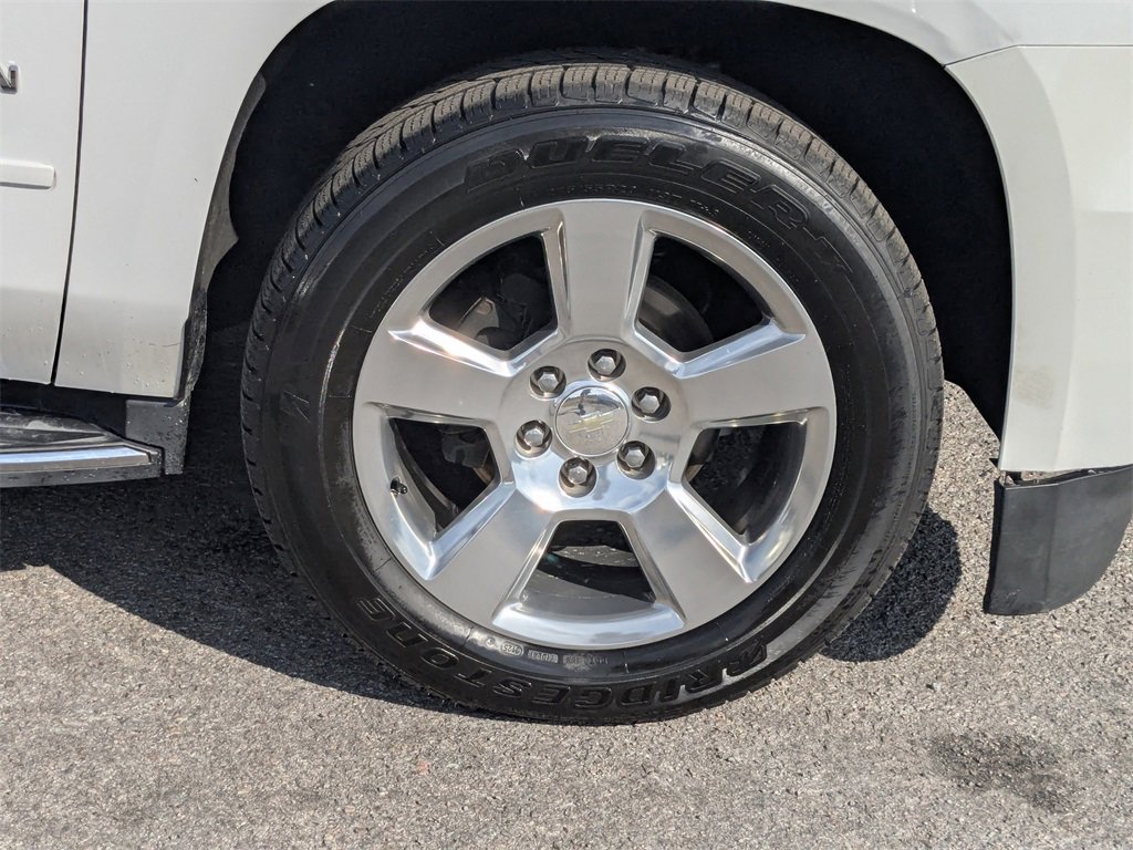 Used 2020 Chevrolet Suburban Premier image 12