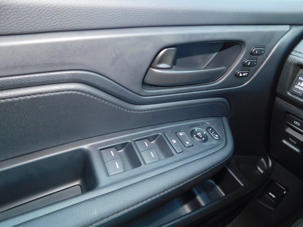 New 2026 Honda Odyssey EX-L image 35