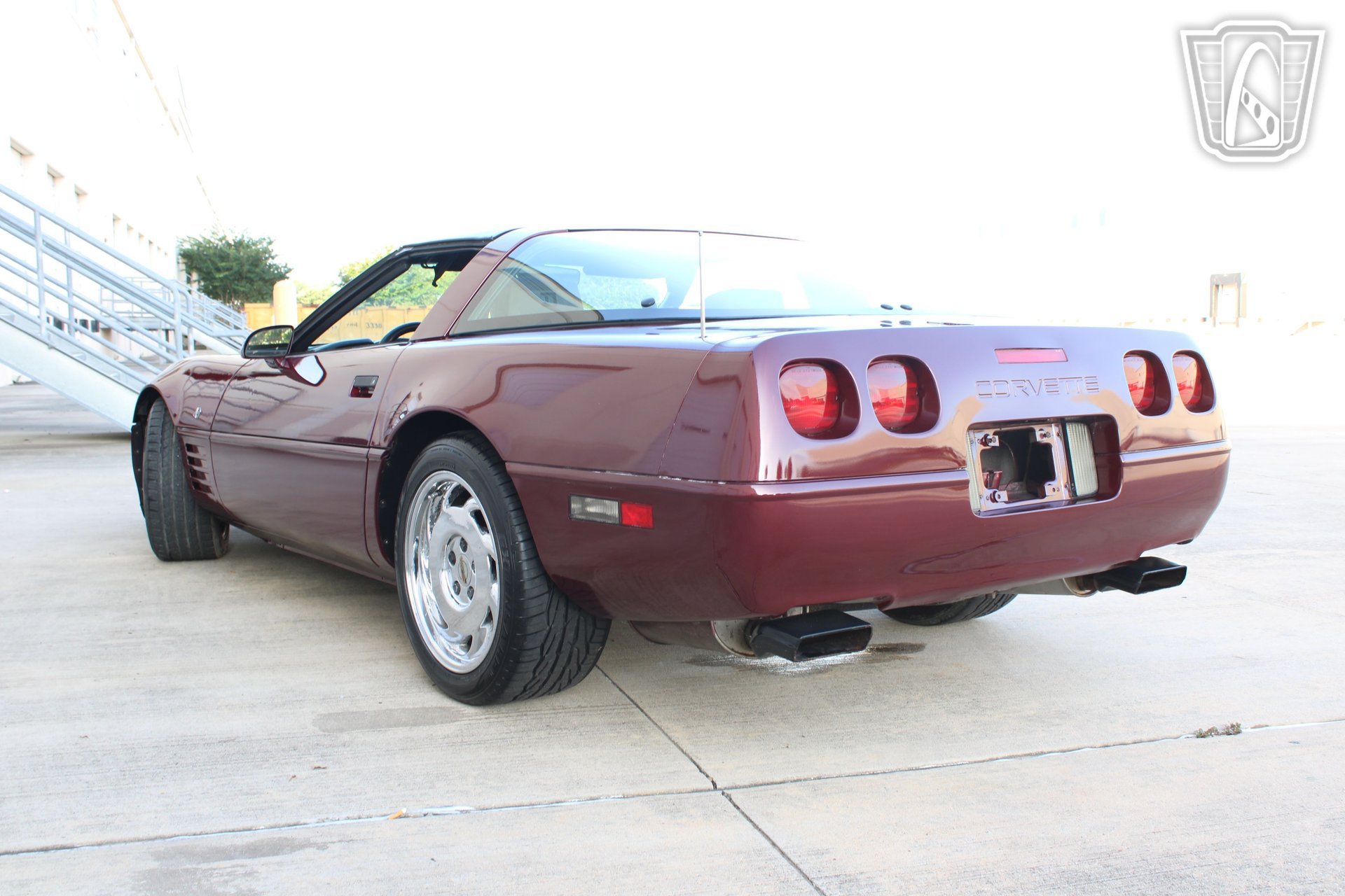 Used 1993 Chevrolet Corvette Coupe RWD image 7