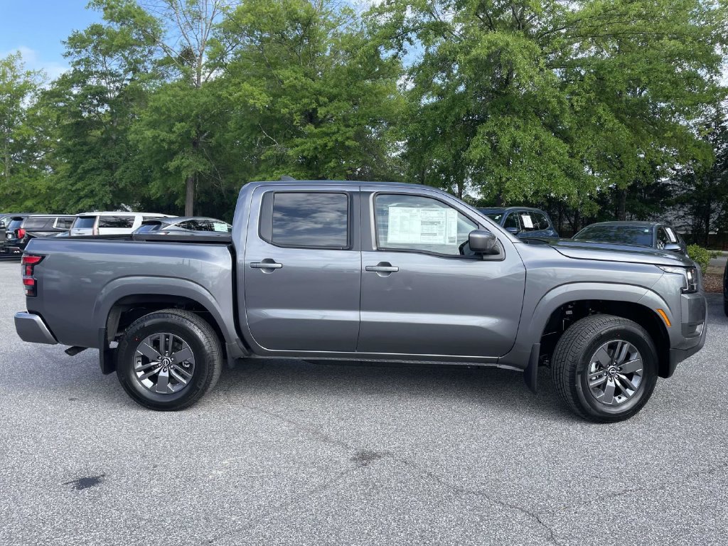 New 2026 Nissan Frontier SV w/ Tow Package AWD/4WD image 2