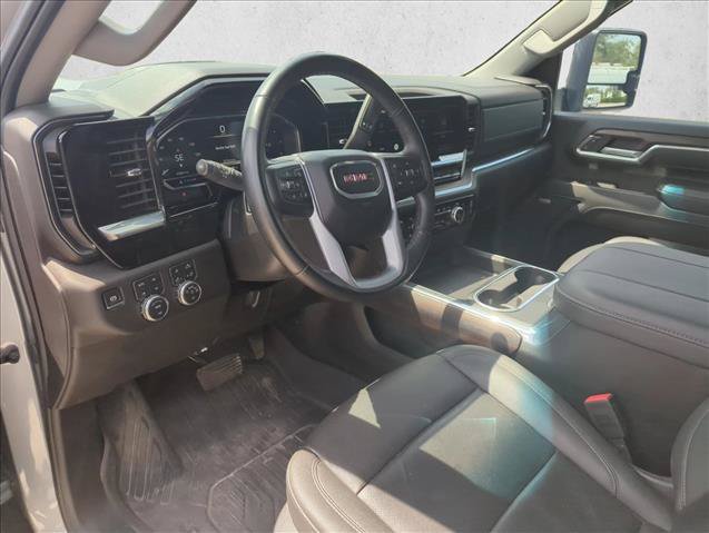 Used 2025 GMC Sierra 2500 SLT w/ SLT Premium Package AWD/4WD image 8