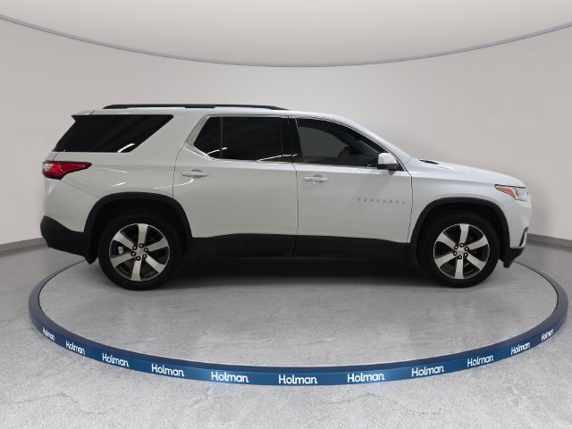Used 2021 Chevrolet Traverse LT w/ LT Premium Package AWD/4WD image 5