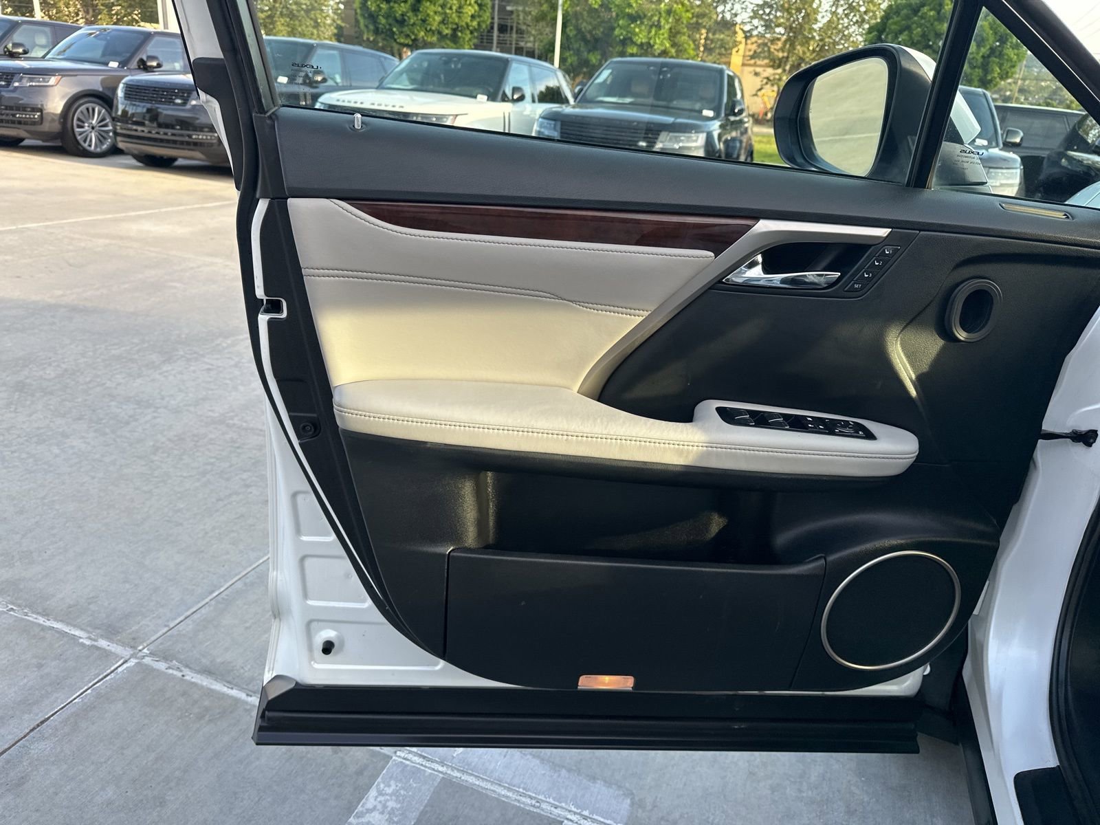 Used 2017 Lexus RX 350 FWD w/ Premium Package image 14