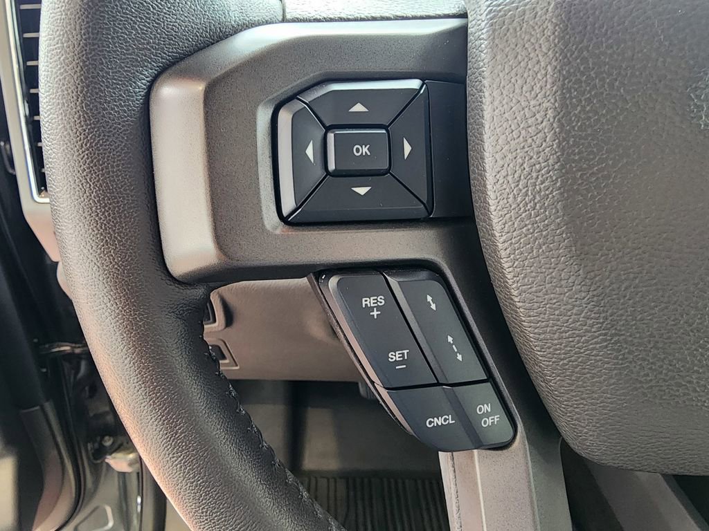 Used 2019 Ford Expedition XLT w/ Equipment Group 202A RWD image 21