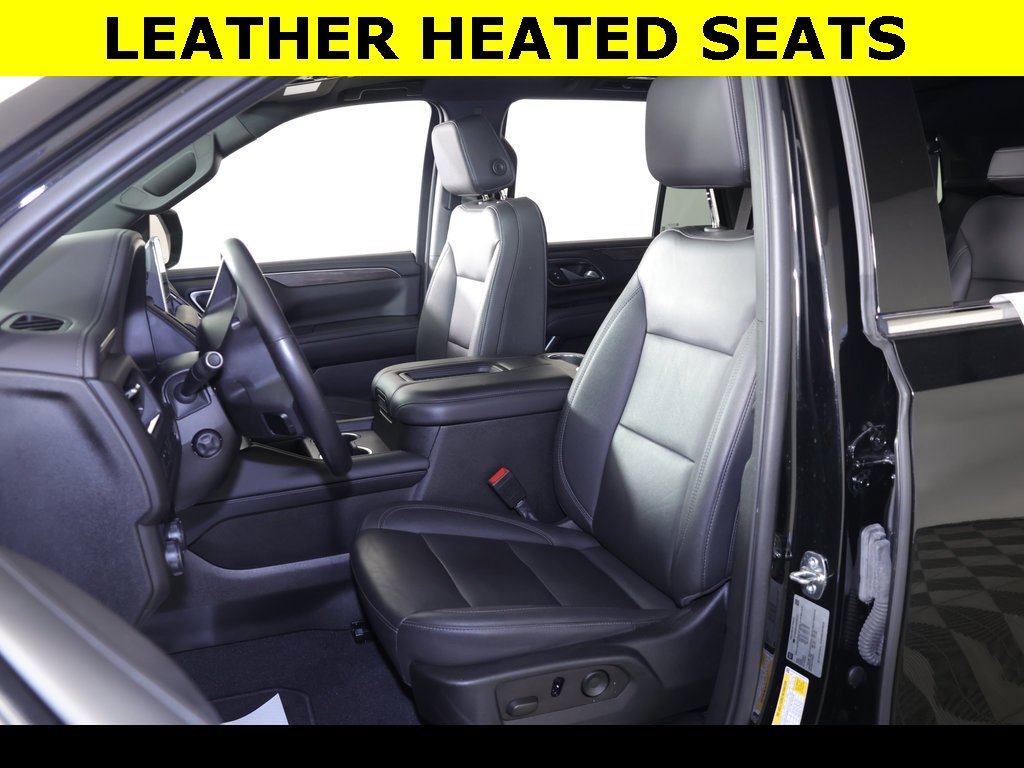 Used 2022 Chevrolet Tahoe LT w/ Luxury Package image 3