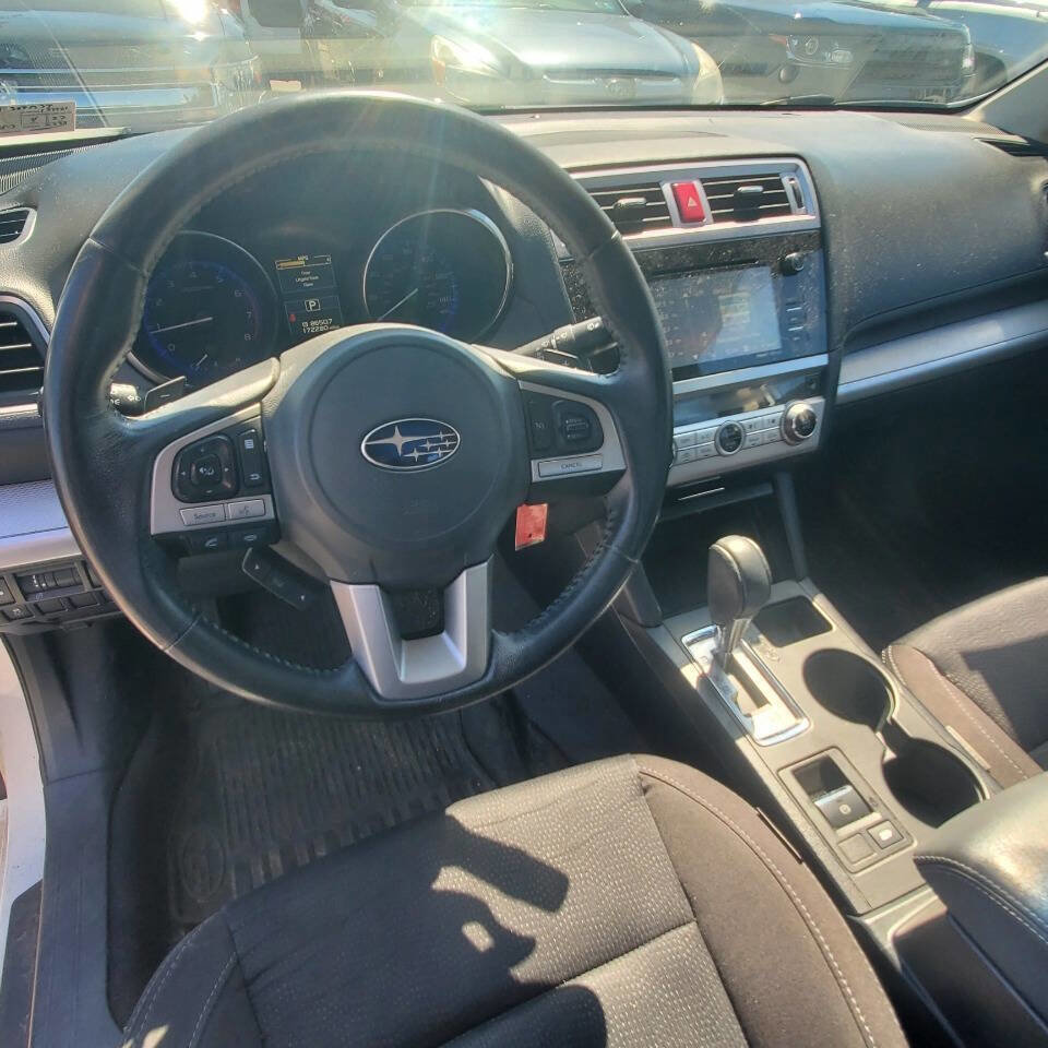Used 2015 Subaru Legacy 2.5i Premium w/ Moonroof Package image 10