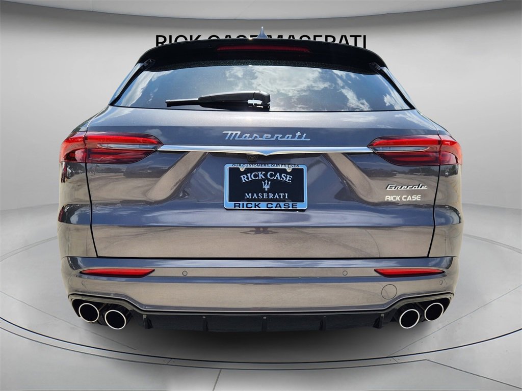 New 2025 Maserati Grecale GT image 4