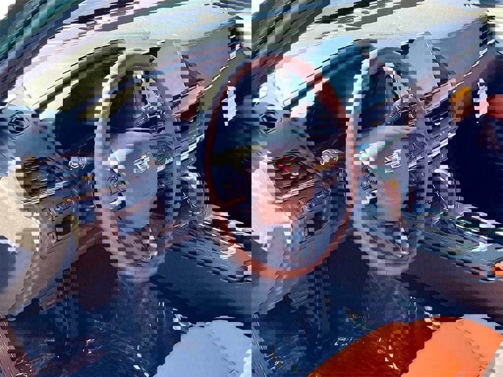 New 2025 Cadillac CT4 Premium Luxury image 9