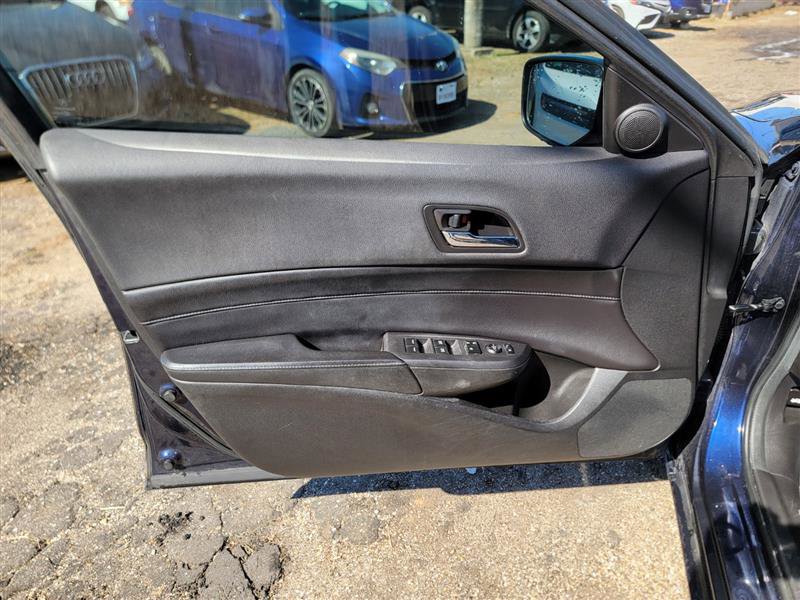 Used 2014 Acura ILX w/ Technology Package image 12