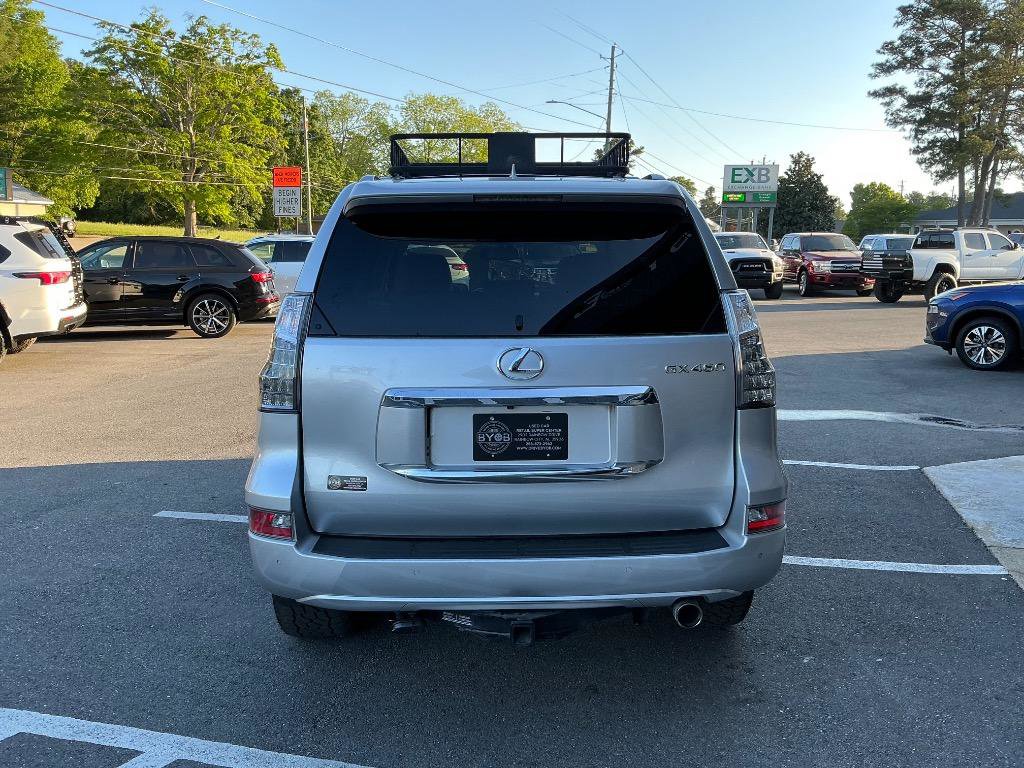 Used 2019 Lexus GX 460 Premium w/ Premium Package AWD/4WD image 4