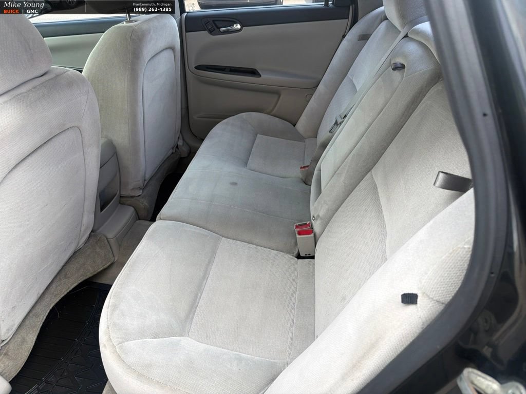 Used 2015 Chevrolet Impala LT w/ LT Sunroof Package FWD image 14