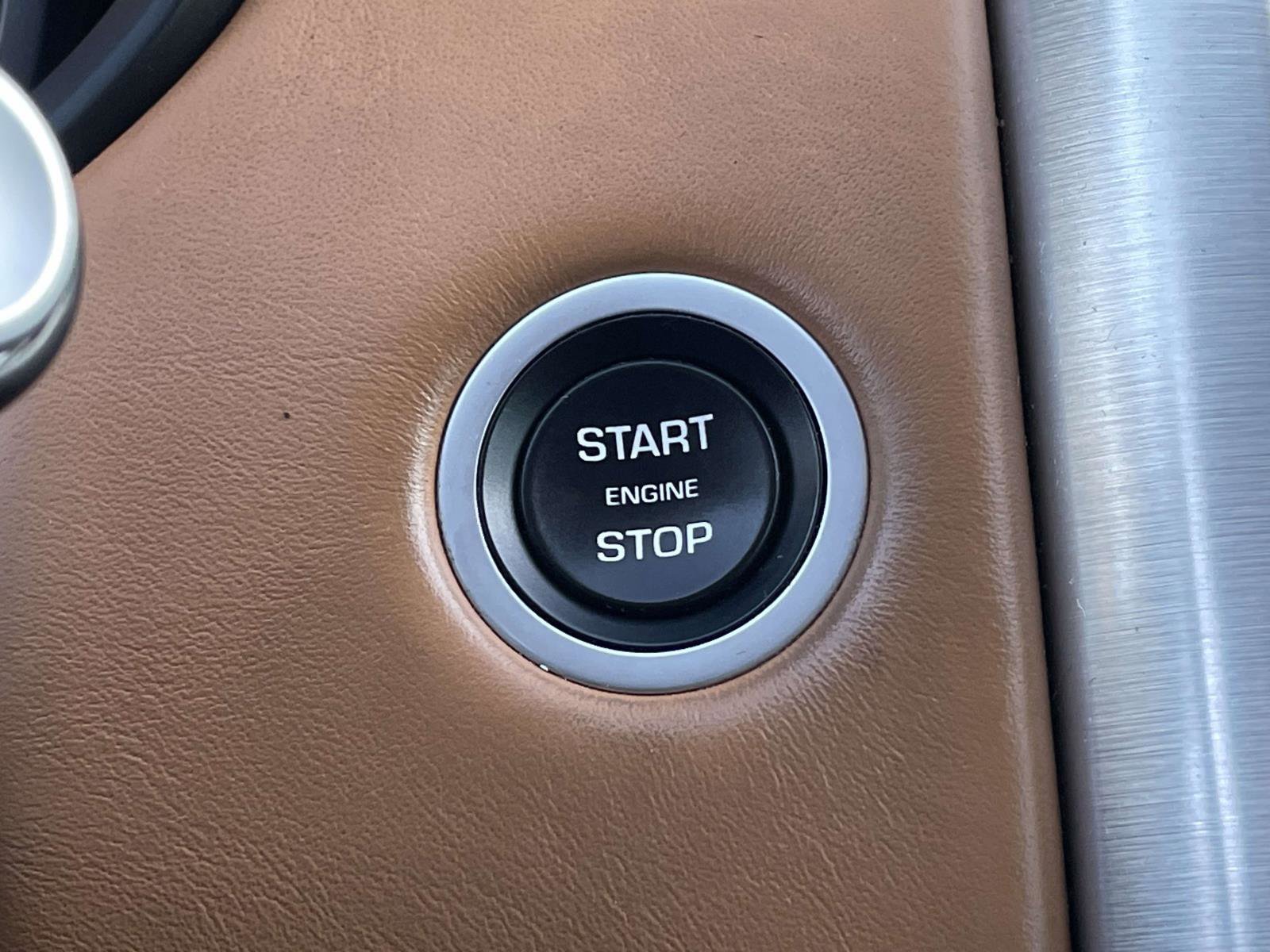 Used 2017 Land Rover Discovery HSE Luxury image 20