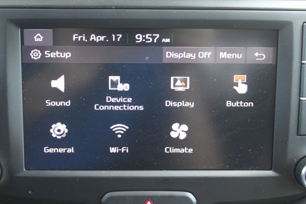 Certified 2025 Kia Soul LX w/ LX Technology Package image 40