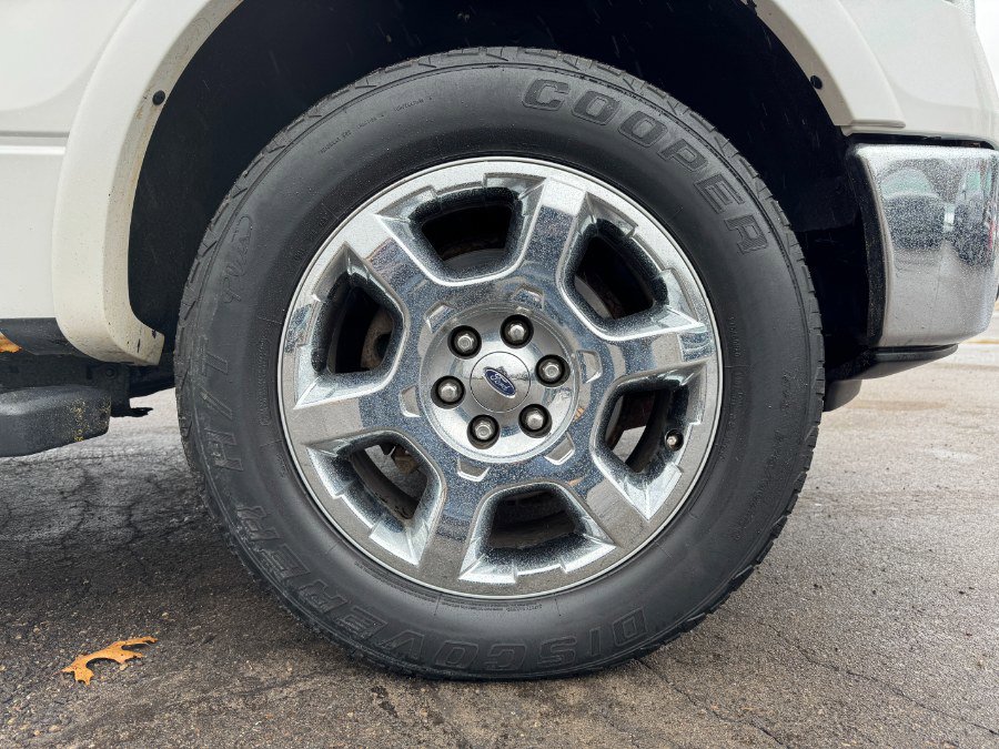 Used 2014 Ford F150 Lariat w/ Equipment Group 502A Luxury image 13