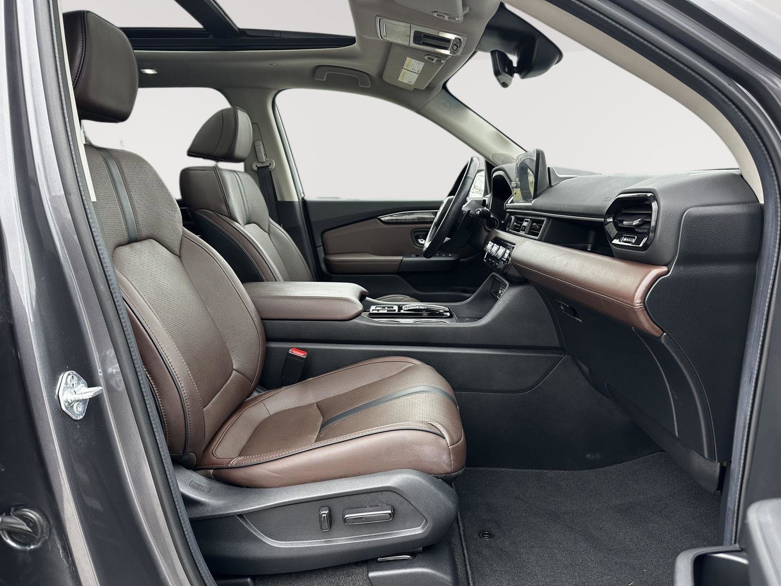 Certified 2024 Honda Pilot Elite image 27