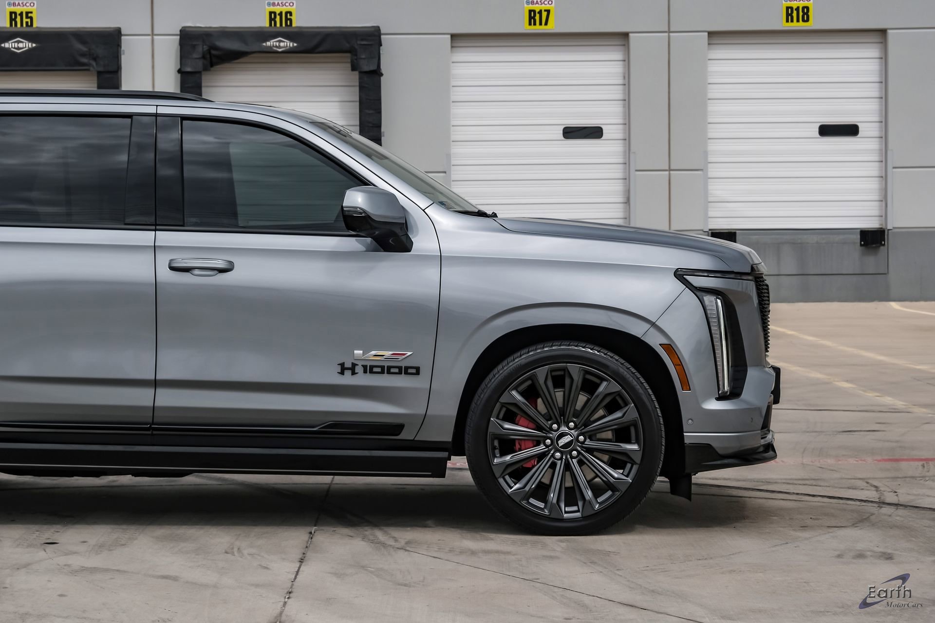 Used 2025 Cadillac Escalade V w/ LPO, Floor Liner Package AWD/4WD image 19