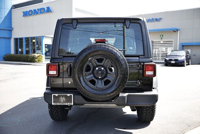 Used 2024 Jeep Wrangler Sport image 7