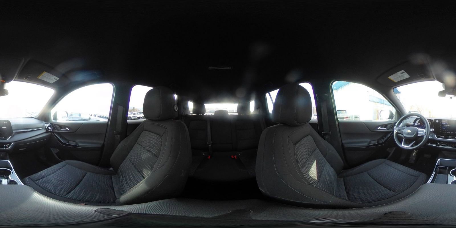 Used 2025 Chevrolet Equinox LT image 41