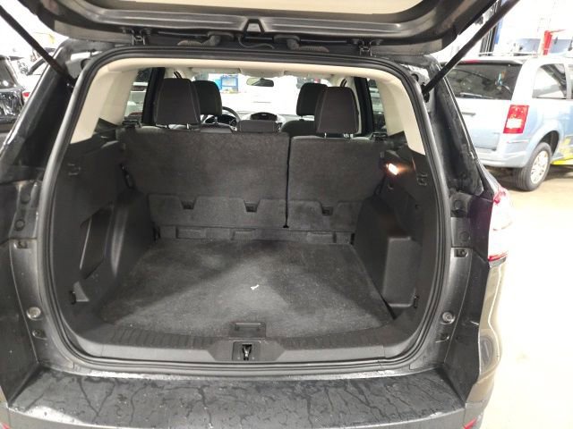 Used 2015 Ford Escape SE FWD image 11
