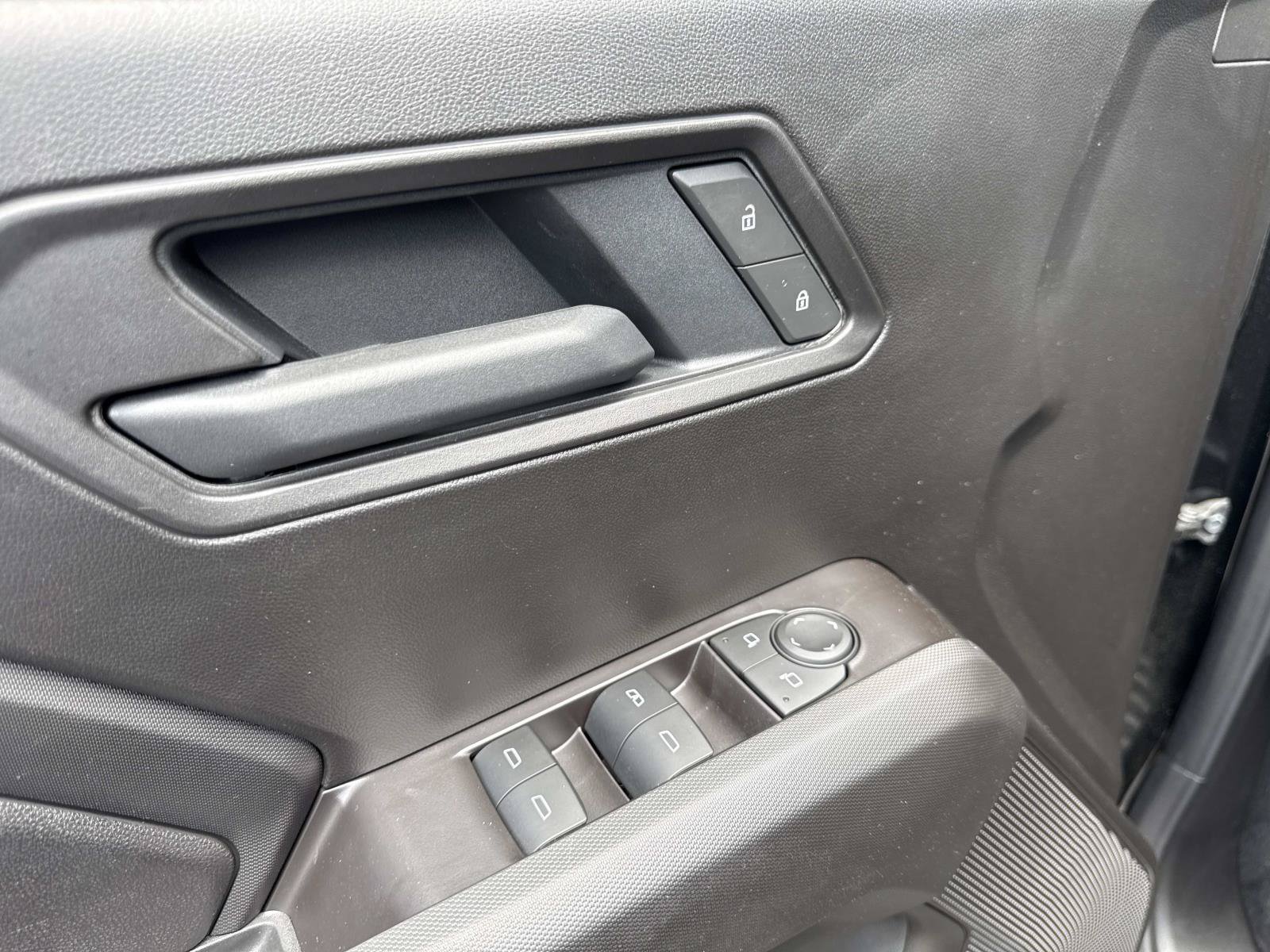 Used 2026 Chevrolet Colorado Trail Boss AWD/4WD image 18