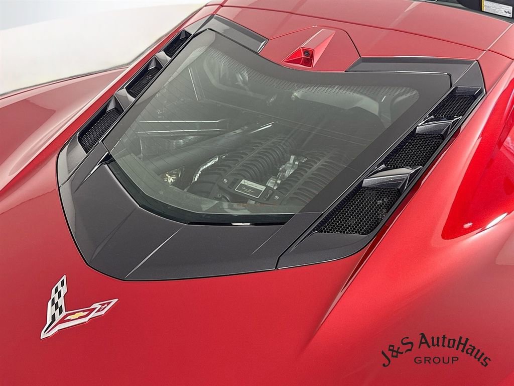 Used 2024 Chevrolet Corvette Z06 w/ Chrome Exterior Badge Package RWD image 34